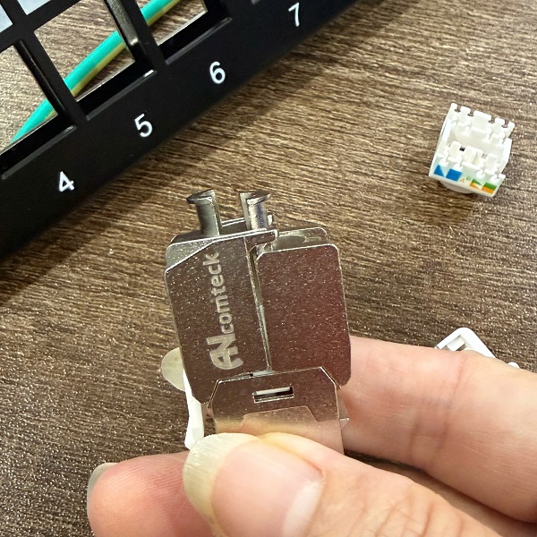 Ổ cắm RJ45 đa năng CAT6A FTP Shielded có chống nhiễu (100/1000) Ancomteck , mã ACT-S6A-001